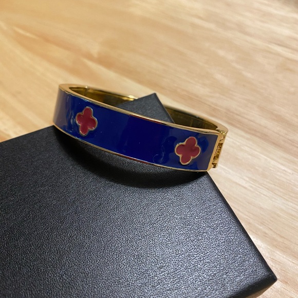 LINDA PEARL BRACELET - Picture 3 of 5